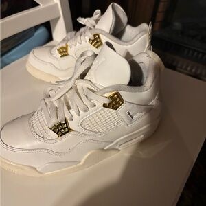 Women Jordan 4 White and Gold Sneakers